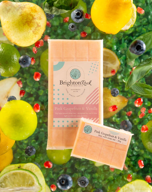 Brighton Rock workshop vegan cruelty-free candles, wax melts and fragrances for the bath & body. Plant based wax melts handmade in Brighton, Sussex. Locally sourced, long lasting self care and gifts
