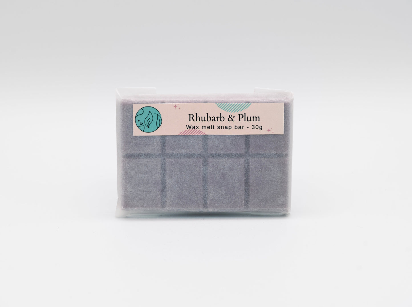 rhubarb and plum 30g or 90g strongly scented wax melt snap bars. Eco friendly waxed paper packaging. Brighton Rock Workshop wax melts made in Spain and the United Kingdom, available in two sizes. Suitable for tea light or electric burners