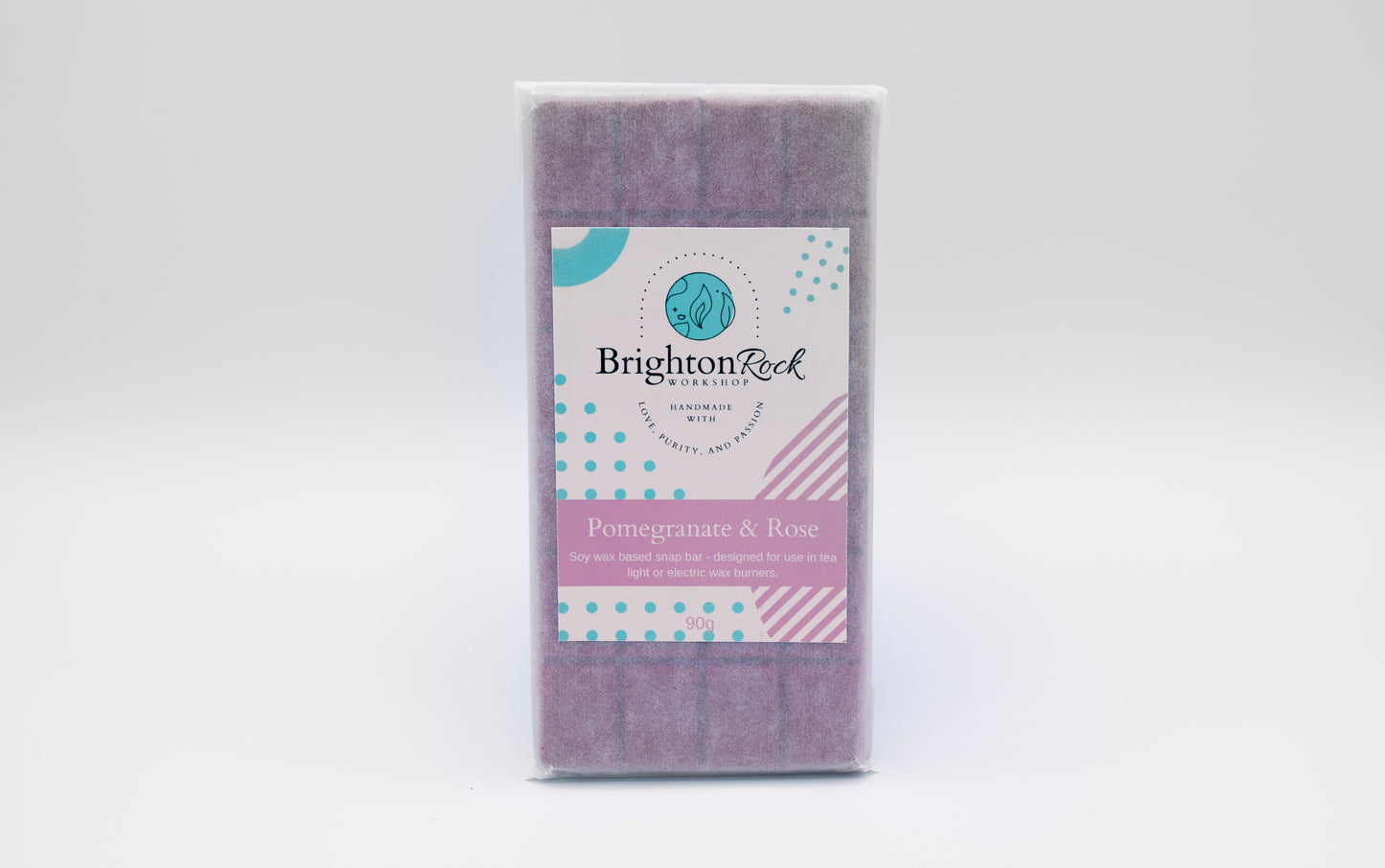 Pomegranate and rose scented 30g or 90g strongly scented wax melt snap bars. Eco friendly waxed paper packaging. Brighton Rock Workshop wax melts made in Spain and the United Kingdom, available in two sizes. Suitable for tea light or electric burners