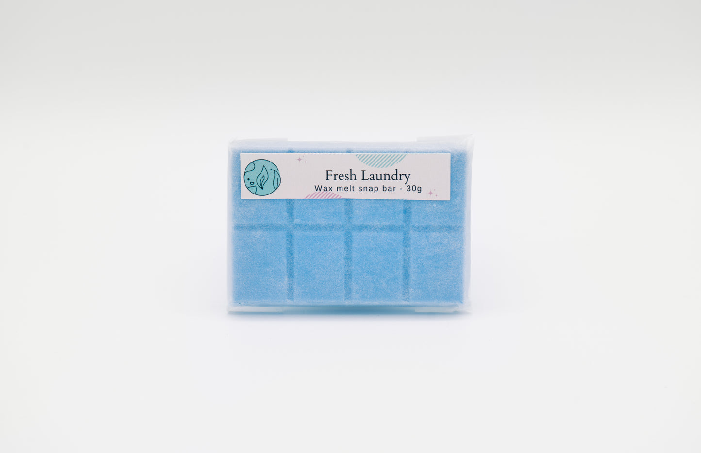 fresh laundry scented blue 30g or 90g strongly scented wax melt snap bars. Eco friendly waxed paper packaging. Brighton Rock Workshop wax melts made in Spain and the United Kingdom, available in two sizes. Suitable for tea light or electric burners