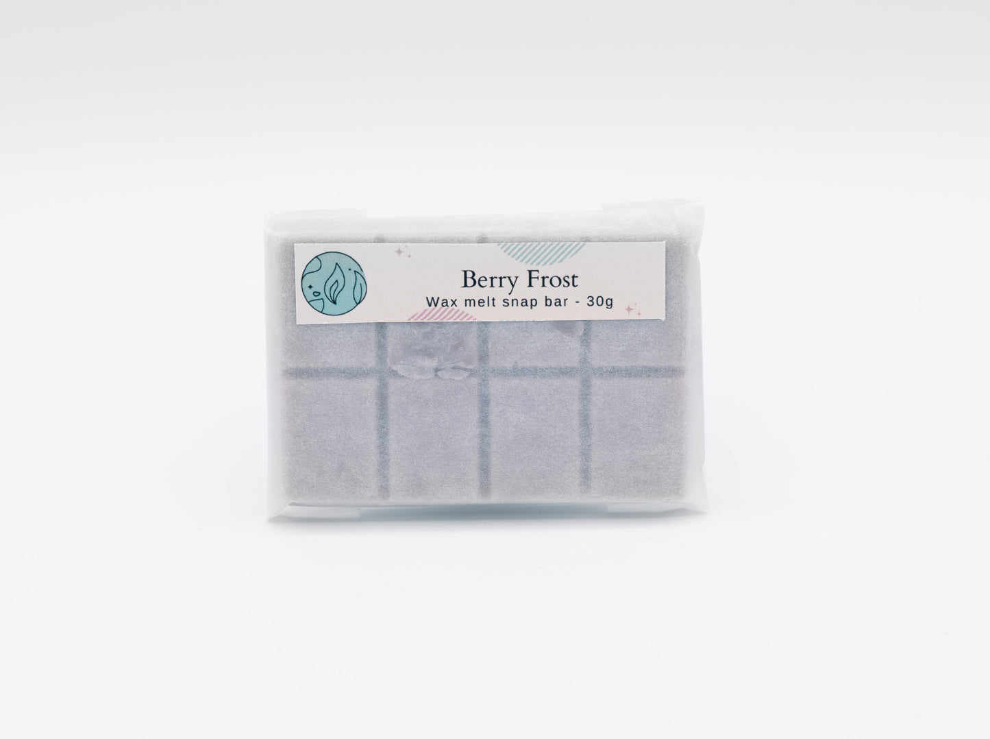 Berry frost 30g or 90g strongly scented wax melt snap bars. Eco friendly waxed paper packaging. Brighton Rock Workshop wax melts made in Spain and the United Kingdom, available in two sizes. Suitable for tea light or electric burners