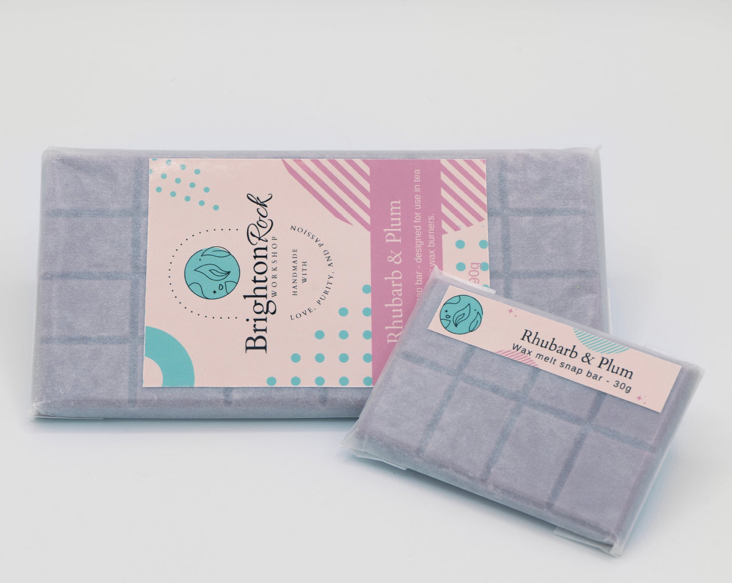 rhubarb and plum 30g or 90g strongly scented wax melt snap bars. Eco friendly waxed paper packaging. Brighton Rock Workshop wax melts made in Spain and the United Kingdom, available in two sizes. Suitable for tea light or electric burners
