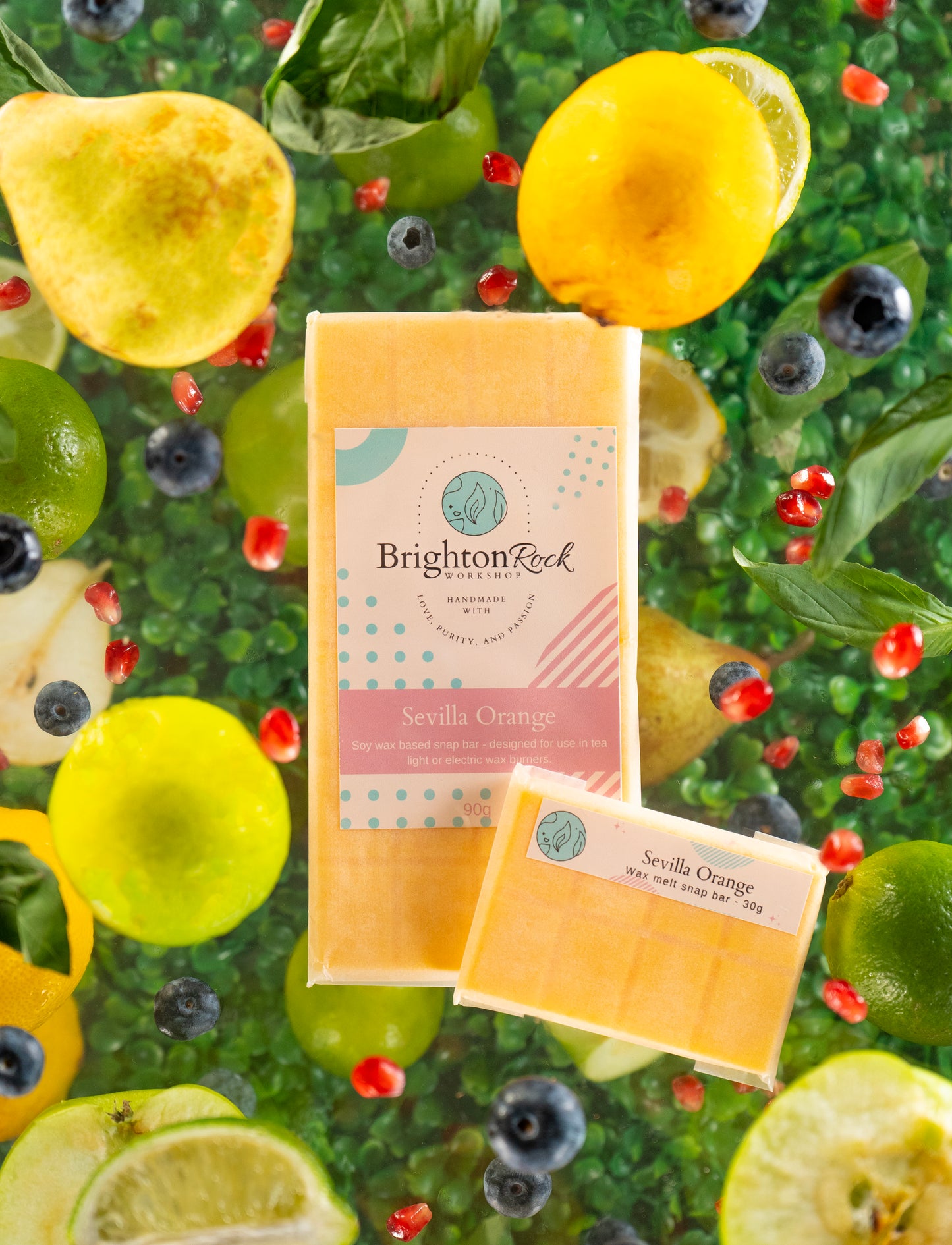 Spanish Sevilla orange scented 30g or 90g strongly scented wax melt snap bars. Eco friendly waxed paper packaging. Brighton Rock Workshop wax melts made in Spain and the United Kingdom, available in two sizes. Suitable for tea light or electric burners Edit alt text