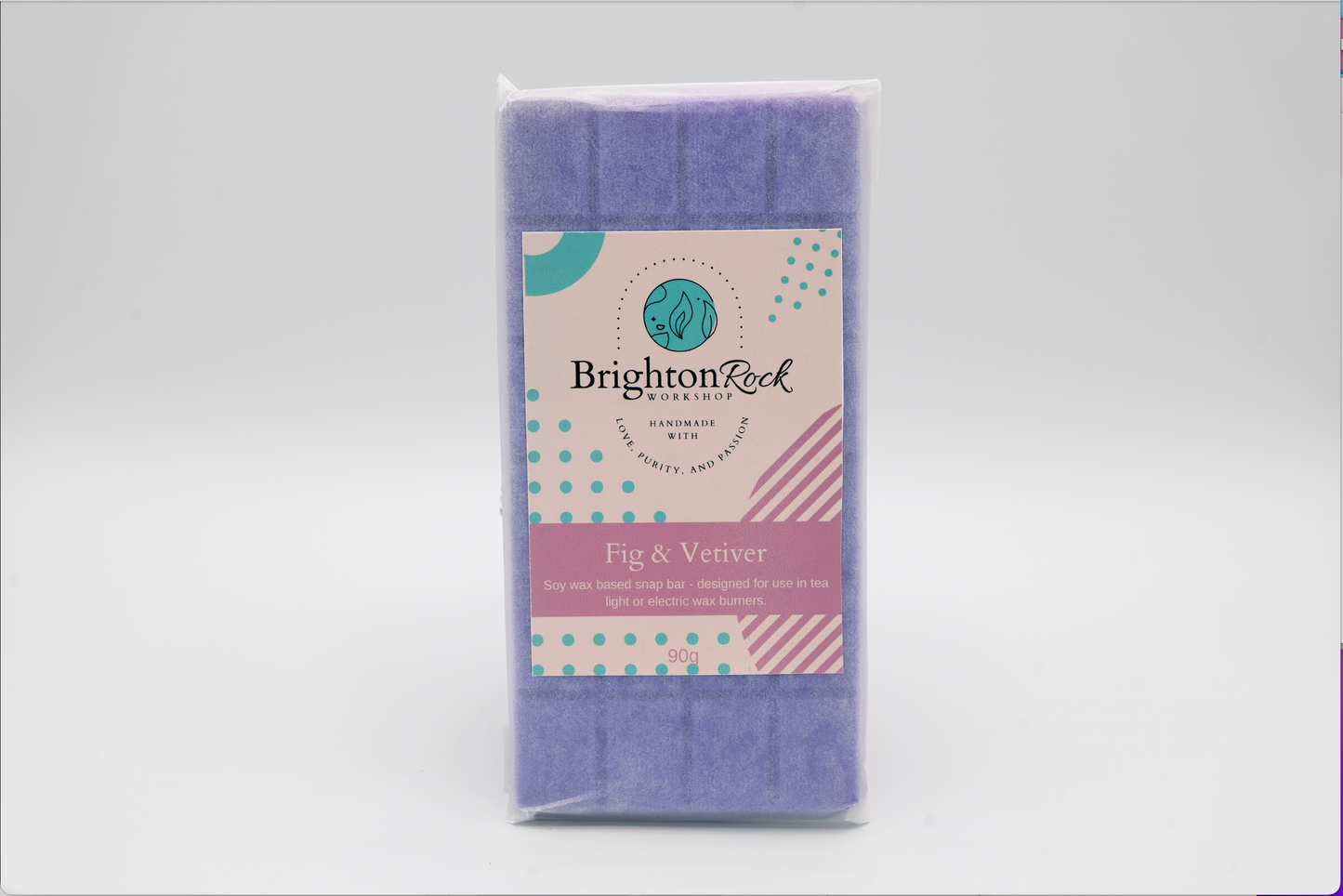 fig and vetiver purple 30g or 90g strongly scented wax melt snap bars. Eco friendly waxed paper packaging. Brighton Rock Workshop wax melts made in Spain and the United Kingdom, available in two sizes. Suitable for tea light or electric burners