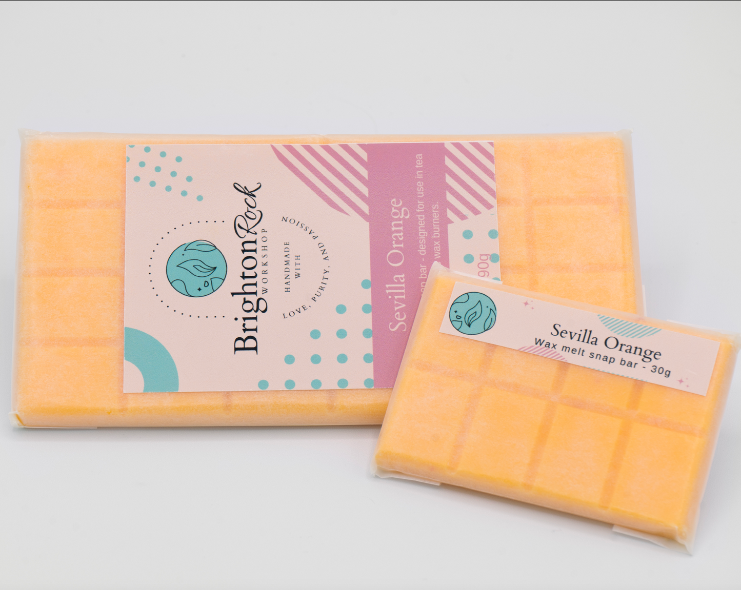 Spanish Sevilla orange scented 30g or 90g strongly scented wax melt snap bars. Eco friendly waxed paper packaging. Brighton Rock Workshop wax melts made in Spain and the United Kingdom, available in two sizes. Suitable for tea light or electric burners