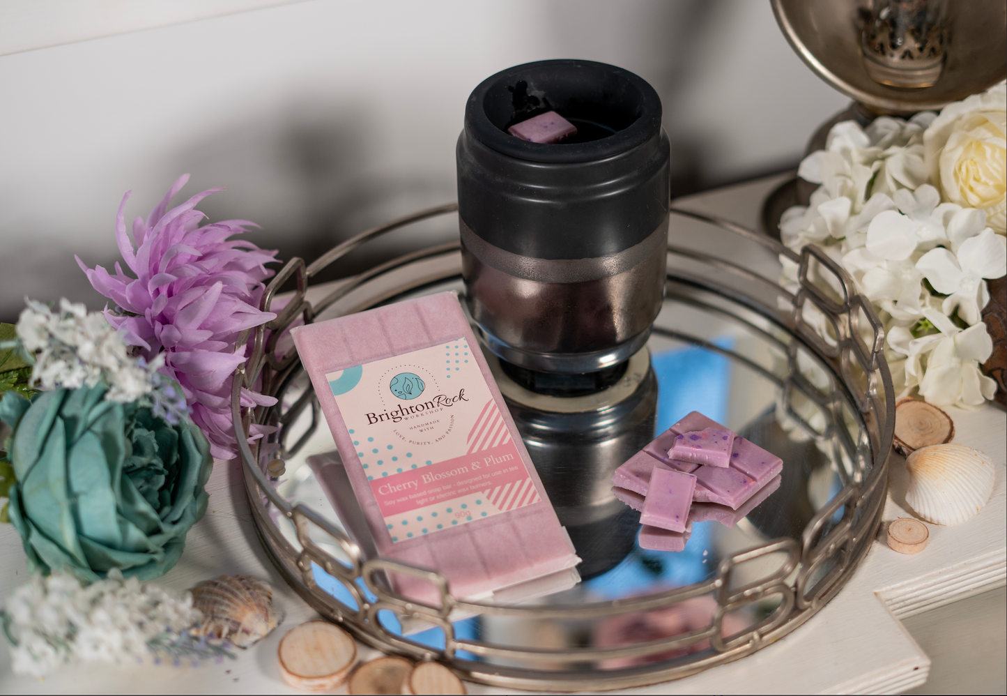 cherry blossom and plum 30g or 90g strongly scented wax melt snap bars. Eco friendly waxed paper packaging. Brighton Rock Workshop wax melts made in Spain and the United Kingdom, available in two sizes. Suitable for tea light or electric burners