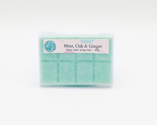 mint, oak & ginger fragranced 30g strongly scented wax melt snap bars. Eco friendly waxed paper packaging. Brighton Rock Workshop wax melts made in Spain and the United Kingdom, available in two sizes. Suitable for tea light or electric burners